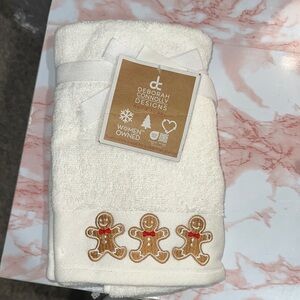 Deborah Connolly Designs White Hand Towel with Gingerbread Men